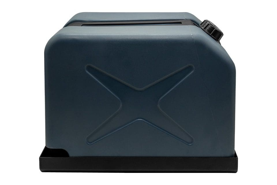 Desert 40L Water Tank & Bracket 4 Desert 40L Water Tank & Bracket
